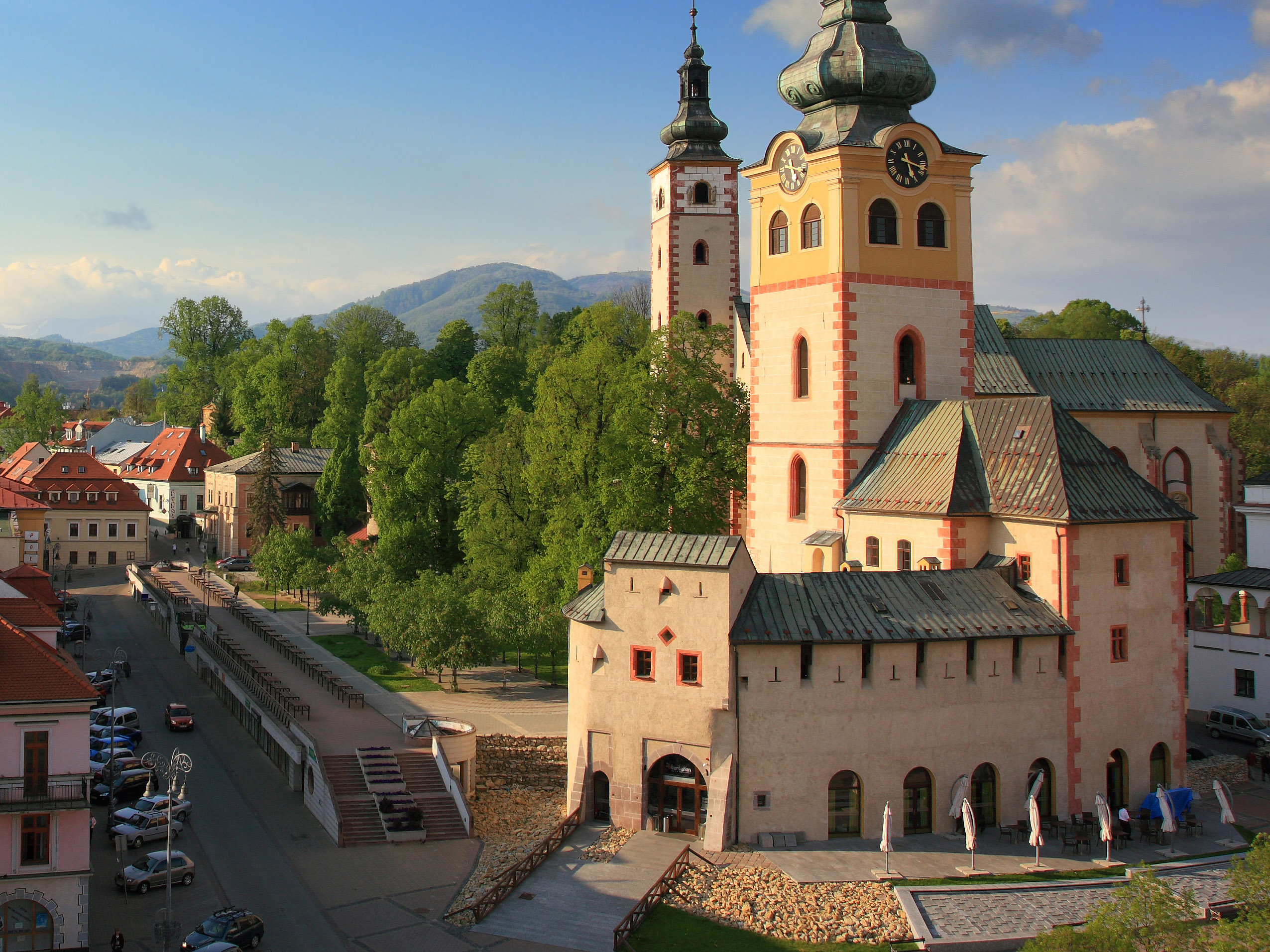 Barbakan a mestský hrad v Banskej Bystrici